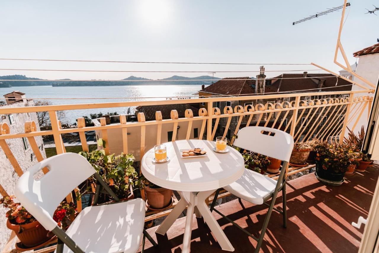 Arya apartment Šibenik Exterior foto