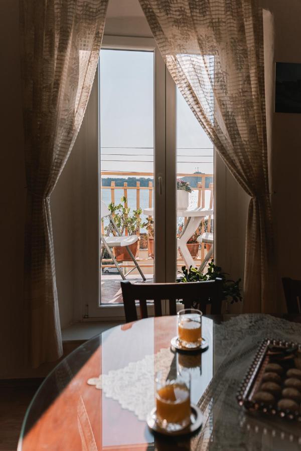 Arya apartment Šibenik Exterior foto
