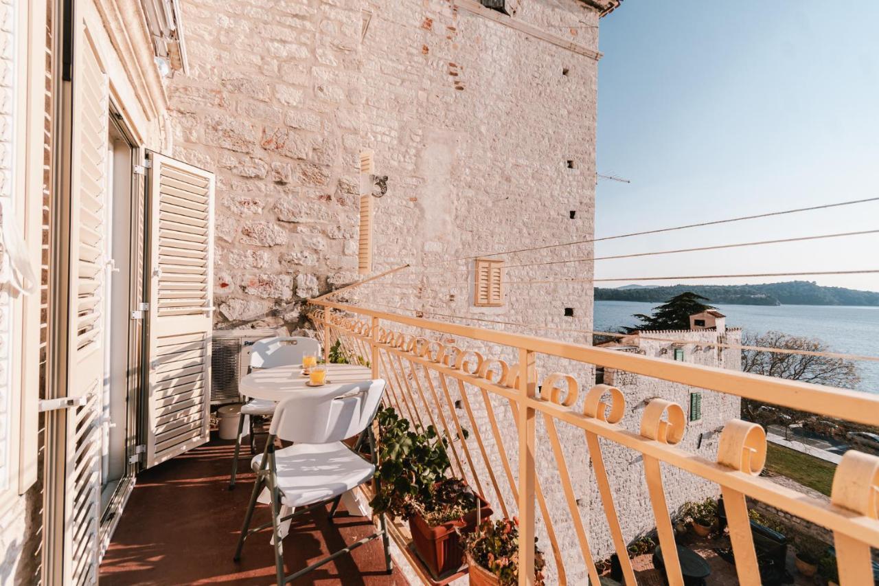 Arya apartment Šibenik Exterior foto
