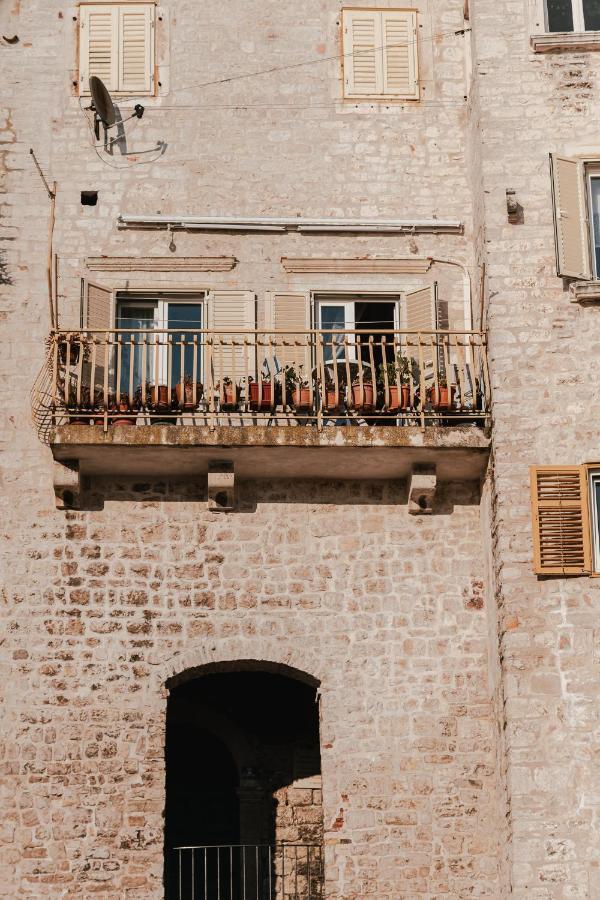 Arya apartment Šibenik Exterior foto