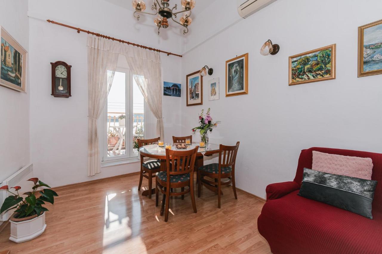 Arya apartment Šibenik Exterior foto