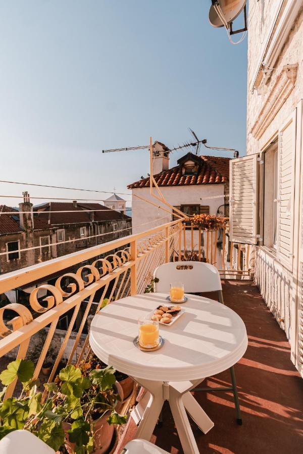 Arya apartment Šibenik Exterior foto